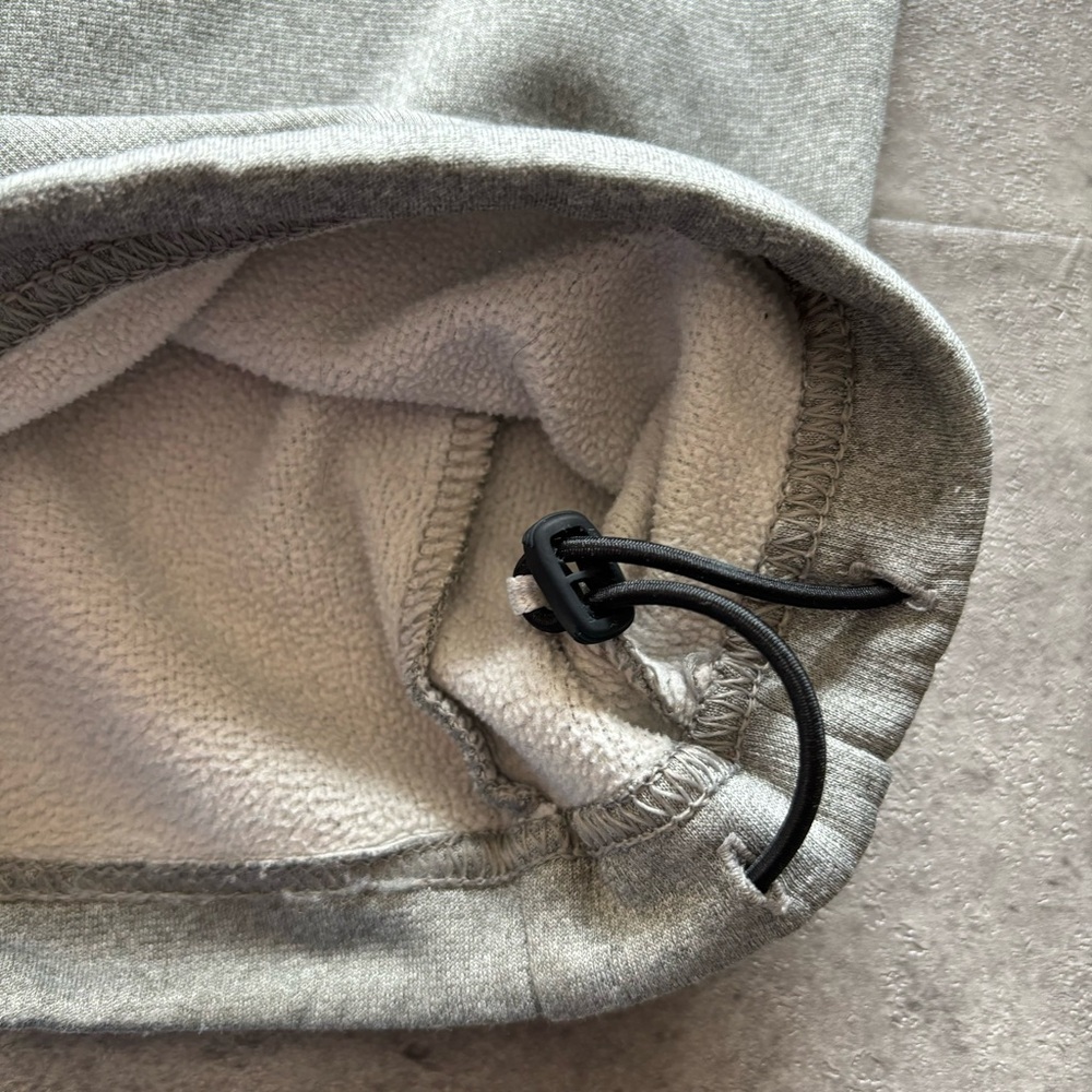 Gray nike therma fit sweatpants - Picture 4 of 9